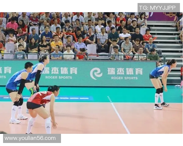 赛后分析：杭州排球队与成都排球队技术对抗的精彩瞬间与战术解析