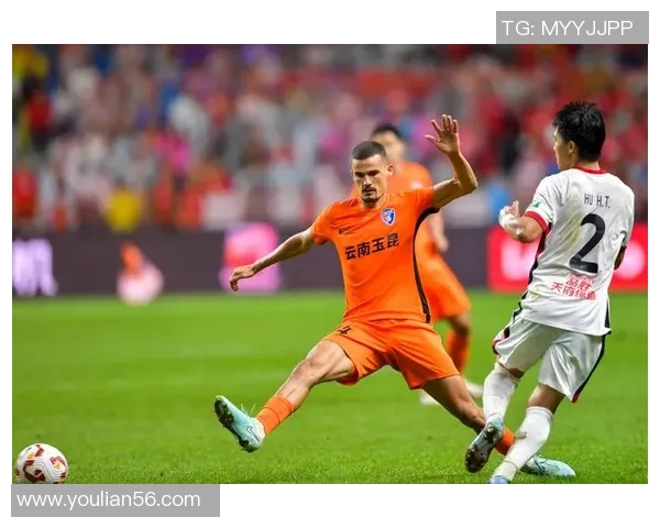 赛后分析：广州足球队与成都足球队球员个人能力对比与表现评估