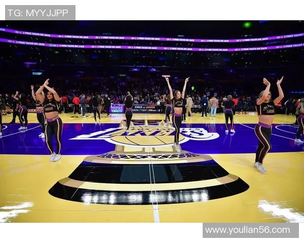 2012年NBA总决赛热火与雷霆的巅峰对决与传奇时刻回顾 2012年NBA总决赛热火与雷霆的巅峰对决与传奇时刻回顾