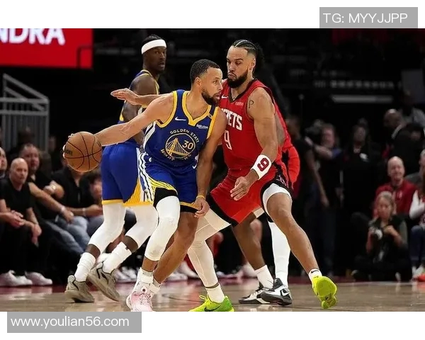 2016季后赛勇士与火箭的激烈对决回顾与精彩瞬间分析 2016季后赛勇士与火箭的激烈对决回顾与精彩瞬间分析
